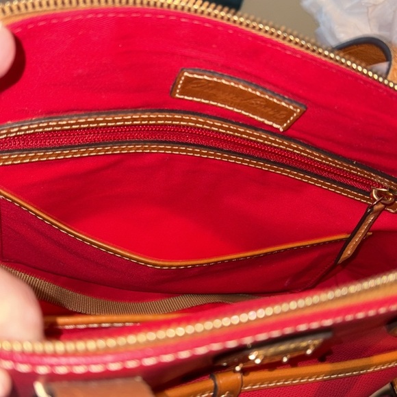 Dooney Bourke  Dome top Satchel  crossbody bag  Leather  flag red/ brown  NWOT - Picture 17 of 17